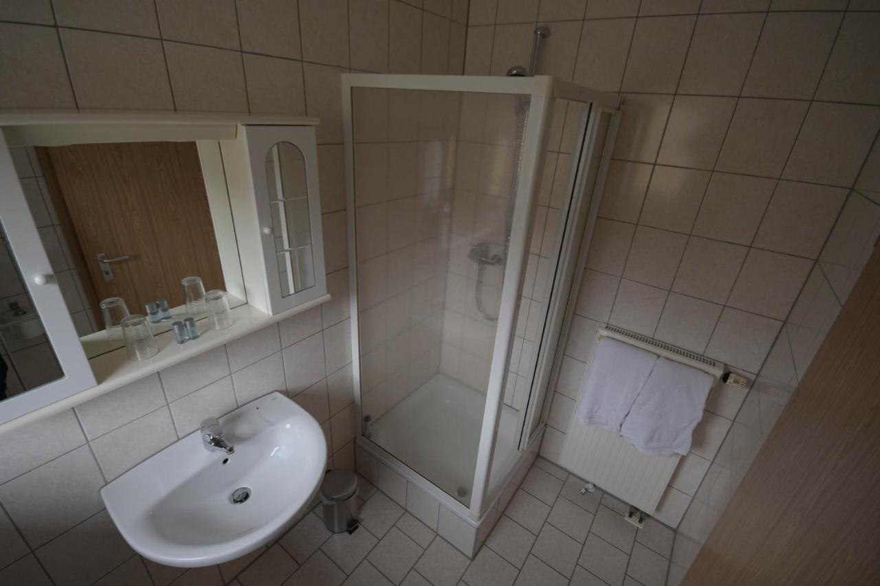 Zimmer Ohne Fruehstueck In Der Forellenzucht Burgen  Kültér fotó