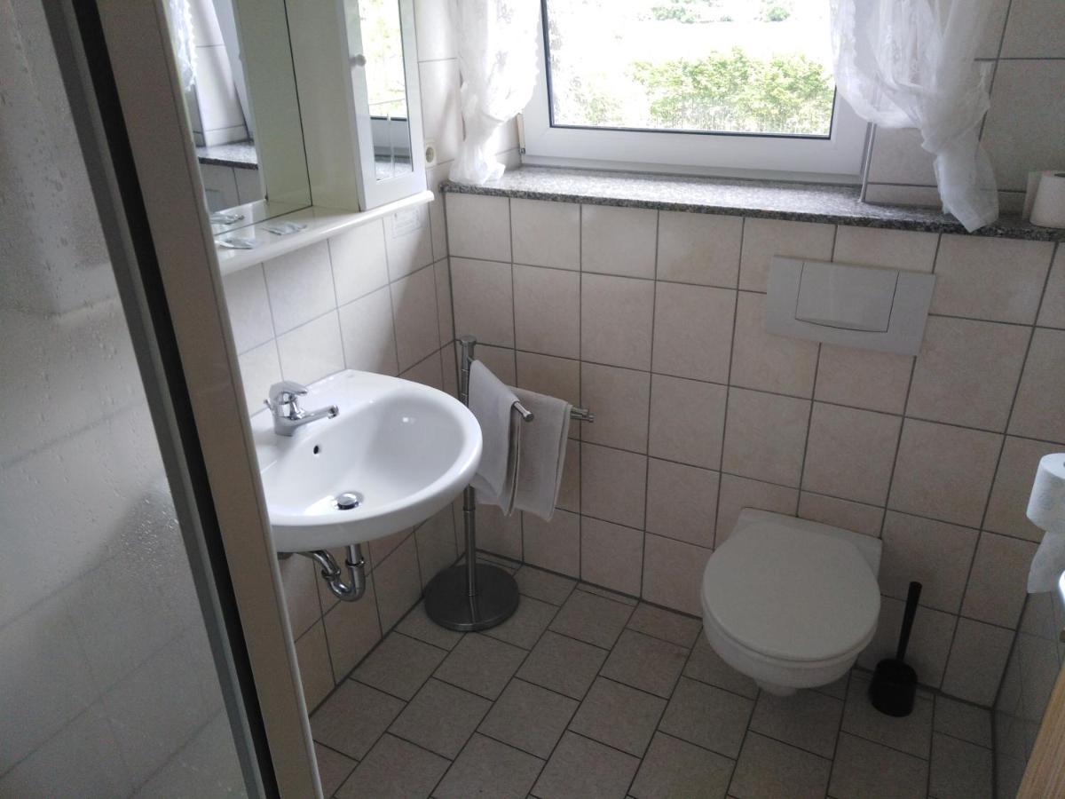 Zimmer Ohne Fruehstueck In Der Forellenzucht Burgen  Kültér fotó