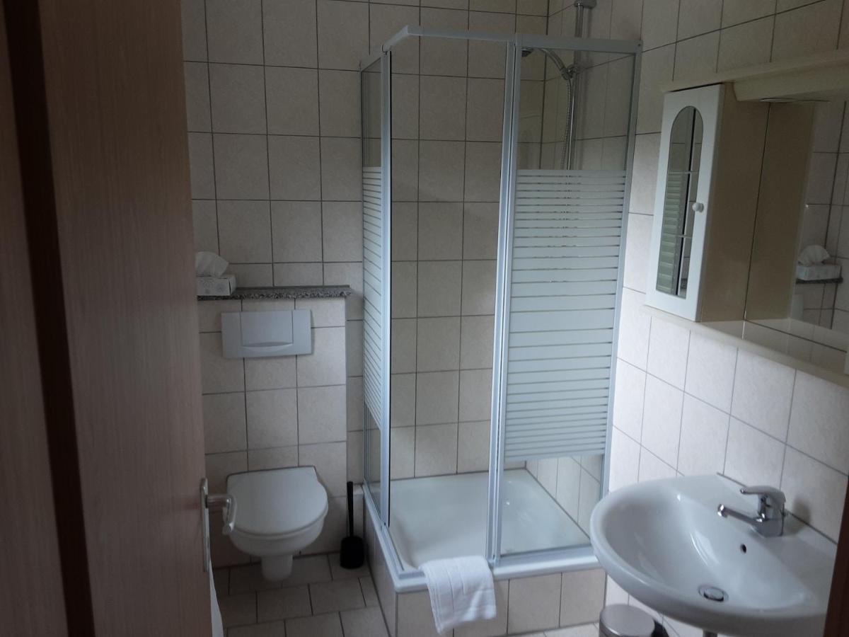 Zimmer Ohne Fruehstueck In Der Forellenzucht Burgen  Kültér fotó